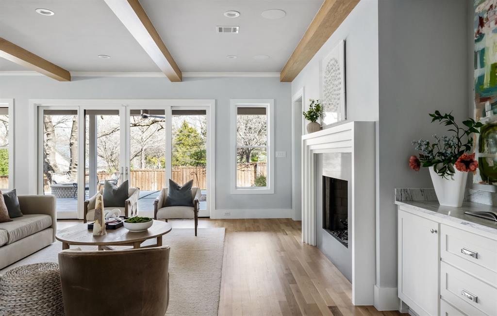Maple Wood - Residential