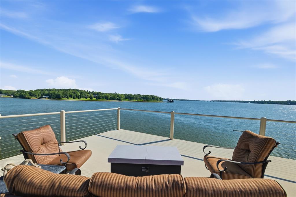 Bushwhacker Peninsula Sub - Residential