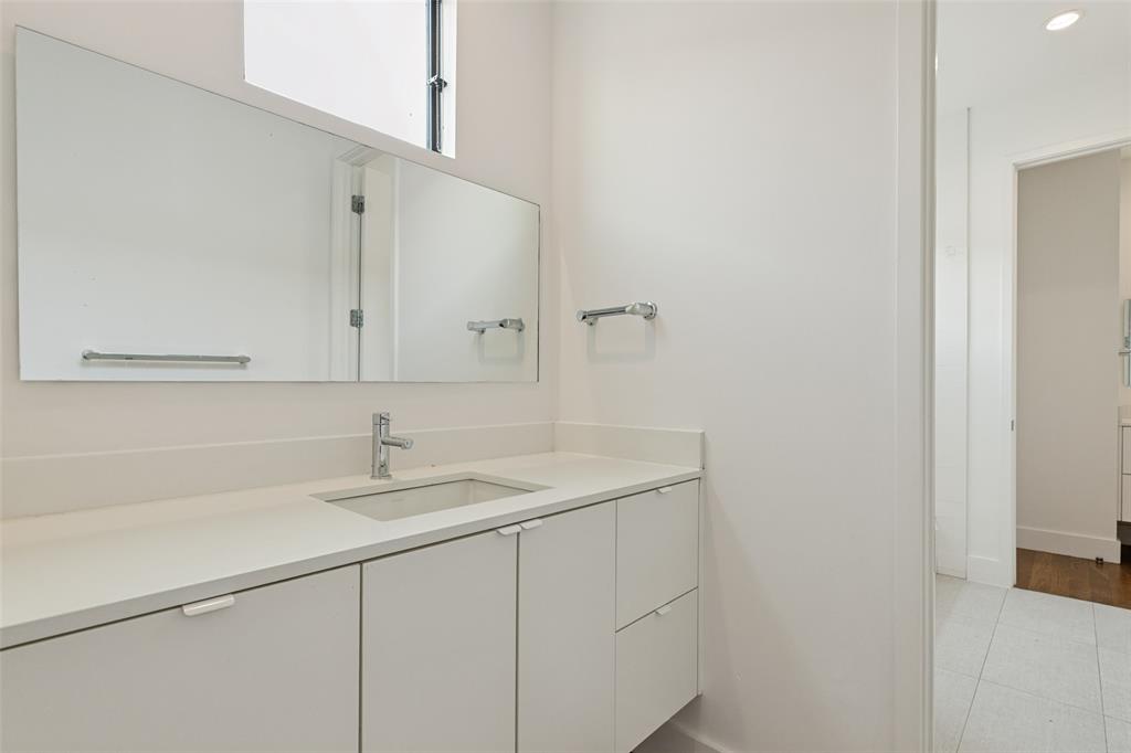 Ross Ave Annex - Residential