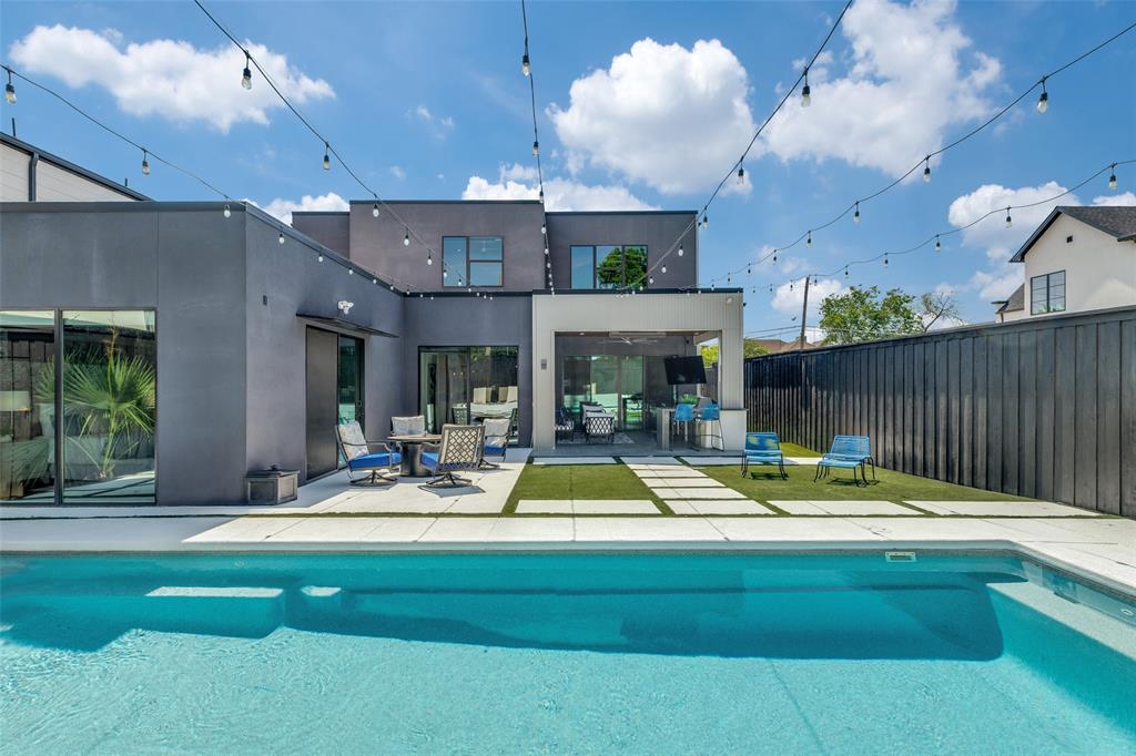 Ross Ave Annex - Residential