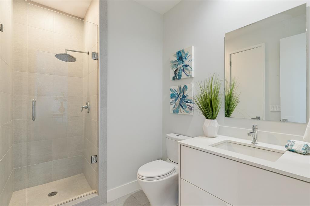Ross Ave Annex - Residential