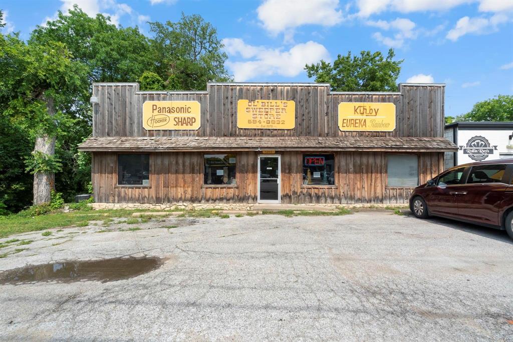 PRICE REALLY REDUCED $50K with Buyer pay all closing cost!! MOTIVATED SELLER! Location, Location, Location on busy So. Main (Hwy 51) across from Whataburger and HTeaO and next to Weatherford 9th Grade Center and Rollin Ice Cream Store.  Use the existing building or rebuild new building in this high traffic location. Small square footage but perfect for Law Office, Insurance, Title Co., Real Estate, Accountant, Counseling, Boutique, or Service business as it has been for over 50 years. Front door parking for 6 vehicles and easy in and out to So. Main. Grandfathered signage available. Building structure, roof and foundation are in good condition. Long term owners retiring so bring us your best offers.