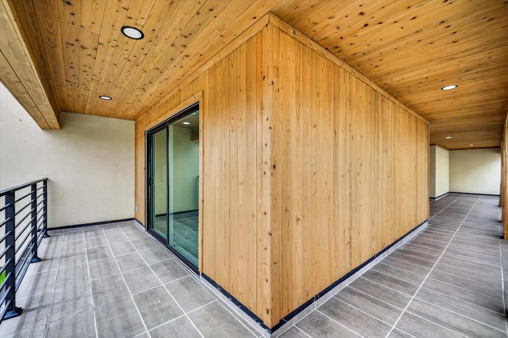 Guido Rock Island Add - Residential