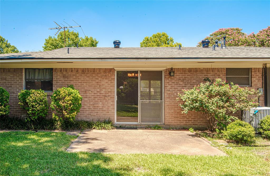 Richardson Heights 12 - Residential Lease