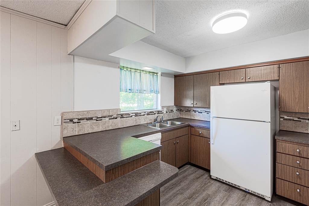 Richardson Heights 12 - Residential Lease