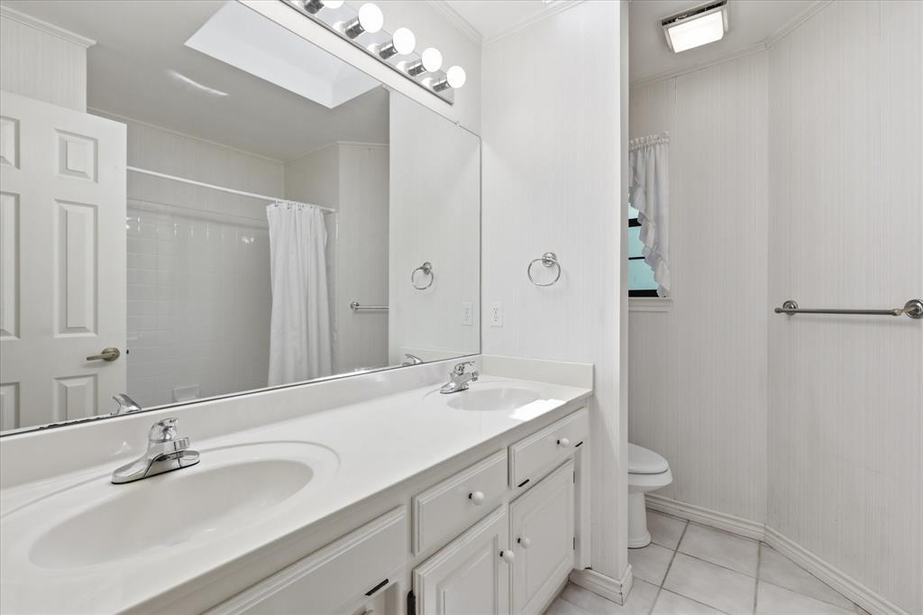 Decordova Bend Estate - Residential