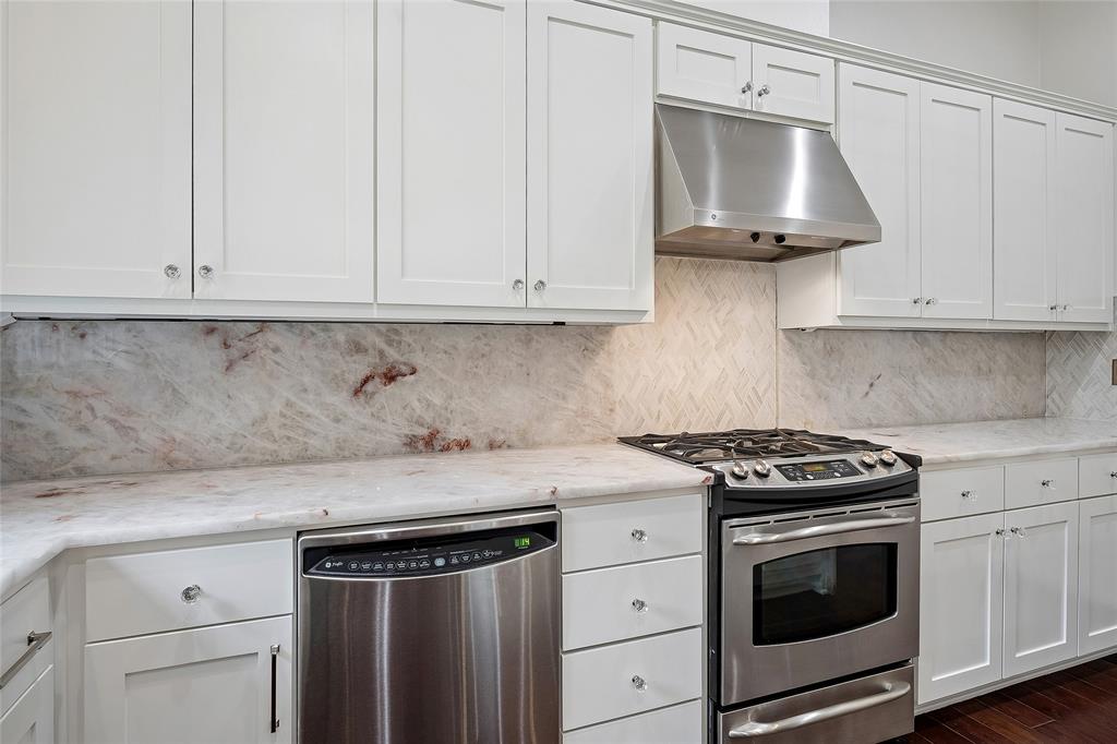 Vine Condos Ph I - Residential