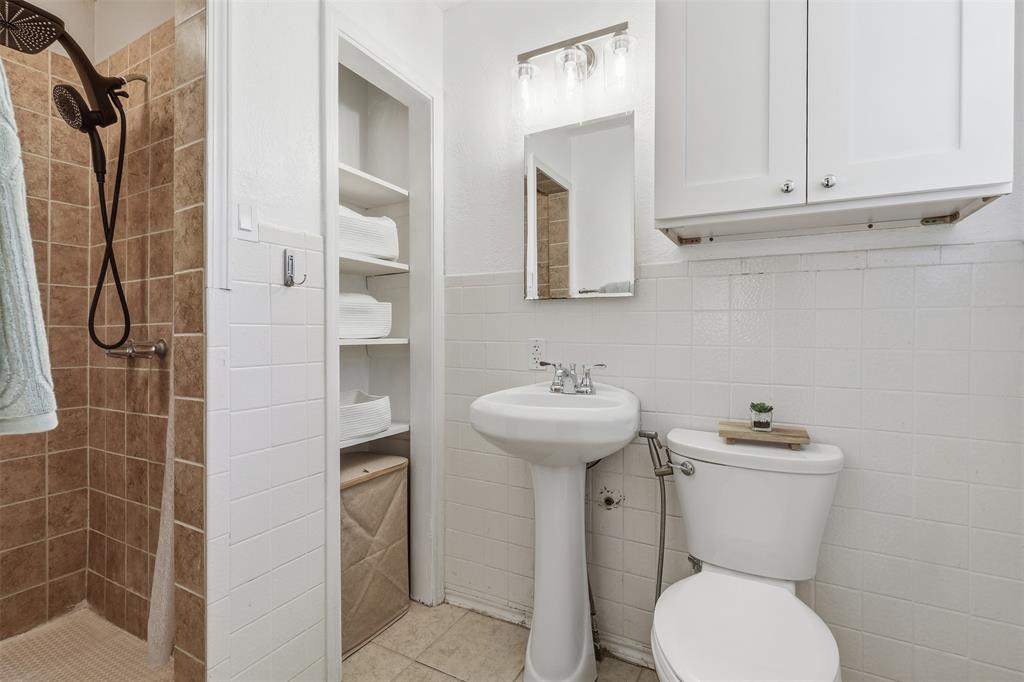 Brooks-Moreland Add - Residential