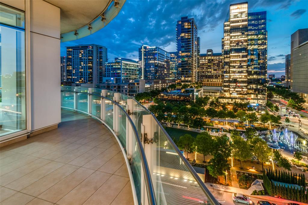 Museum Tower Condo - Residential