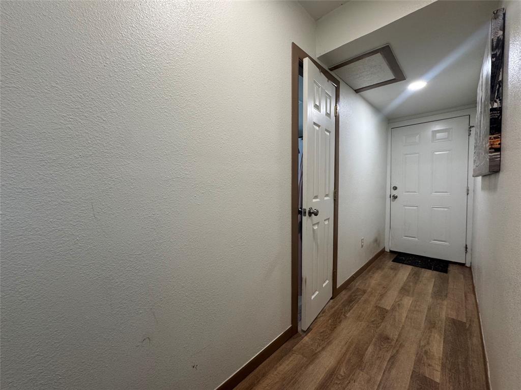 A0499 LUNDT, F - Residential