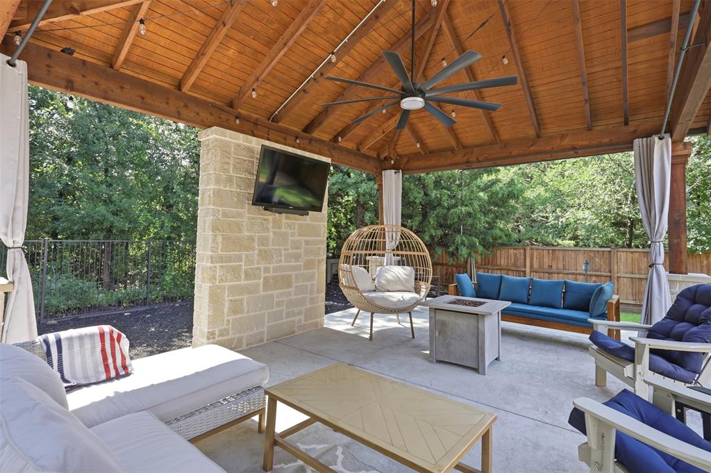 Central Park Keller - Residential