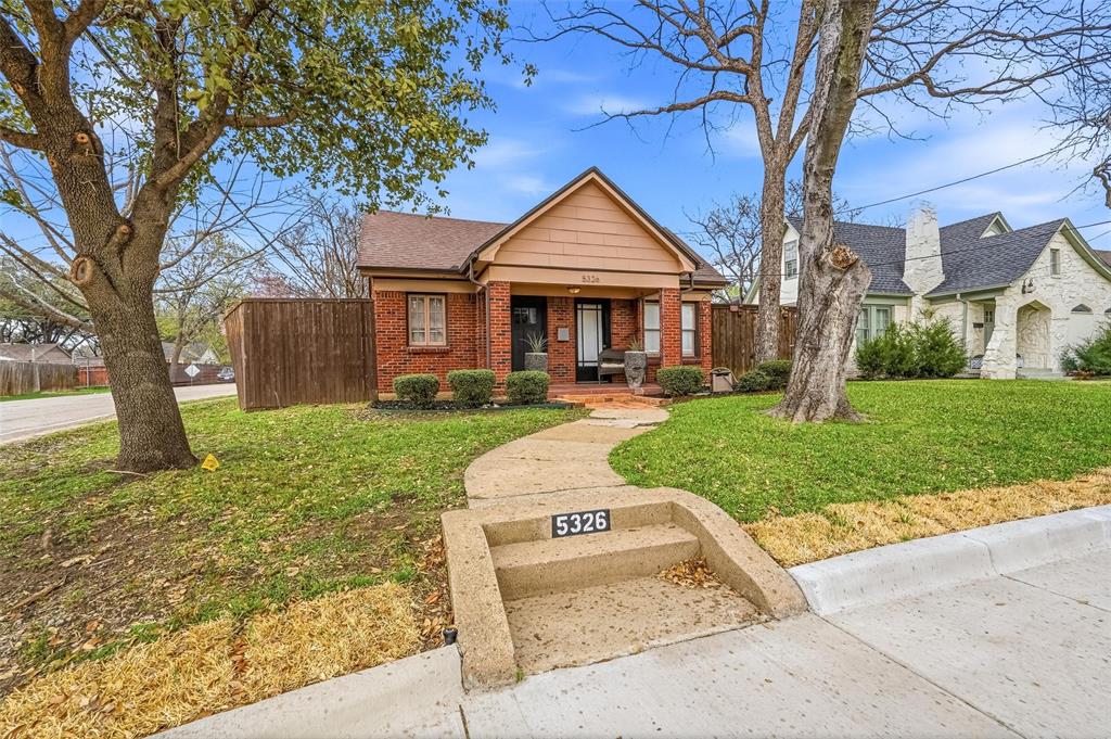 Oak Lawn Heights - Residential