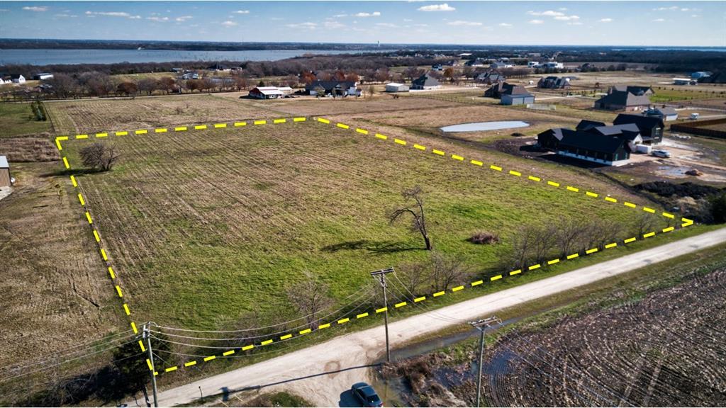 Rare find in Lucas a home site not in and HOA and no building restrictions, plus it sets on a quiet street. You will feel like your in the country but closed to all City amenities. Also this property has a water meter already in place. Also close to the lake and can even see the lake on clear days. don't miss this one.