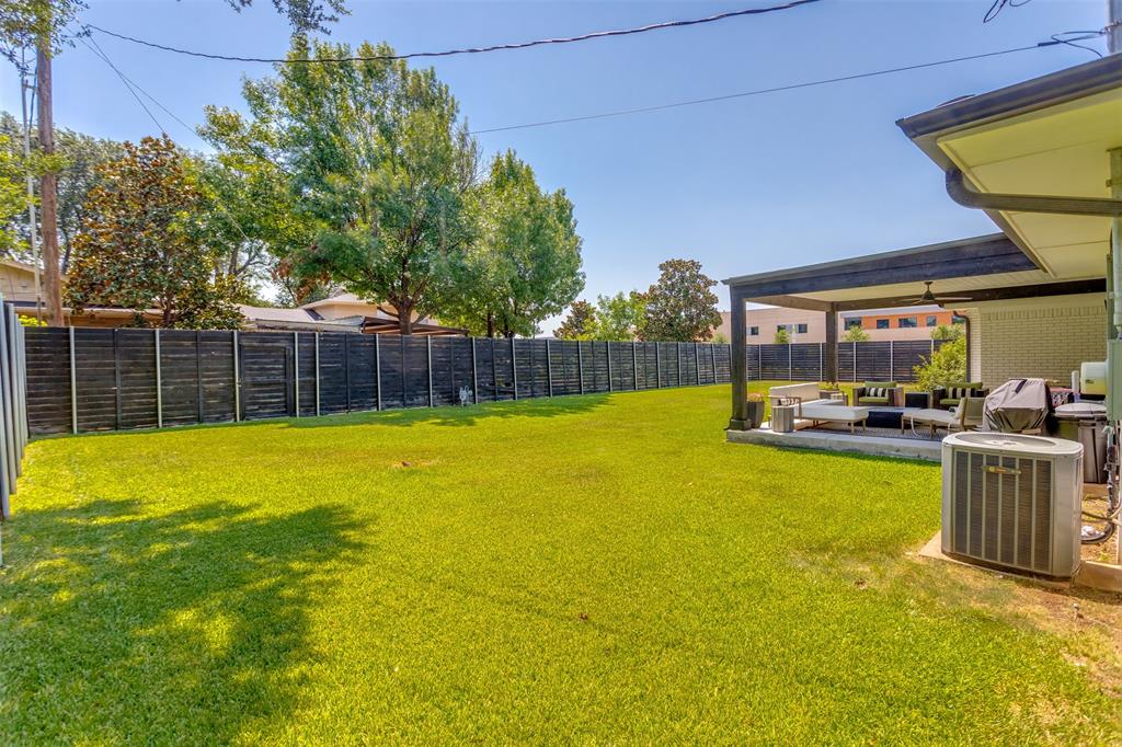 Walnut Hill Manor - Residential