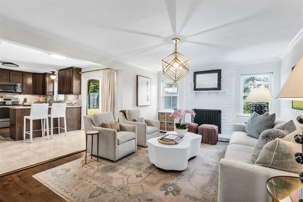 Walnut Hill Manor - Residential