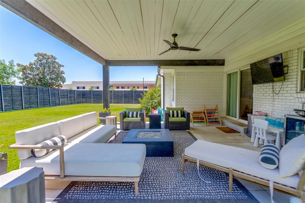 Walnut Hill Manor - Residential