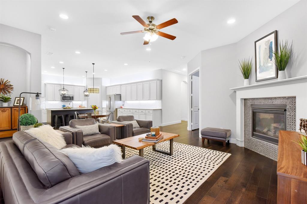 Mustang Lakes Ph One - Residential
