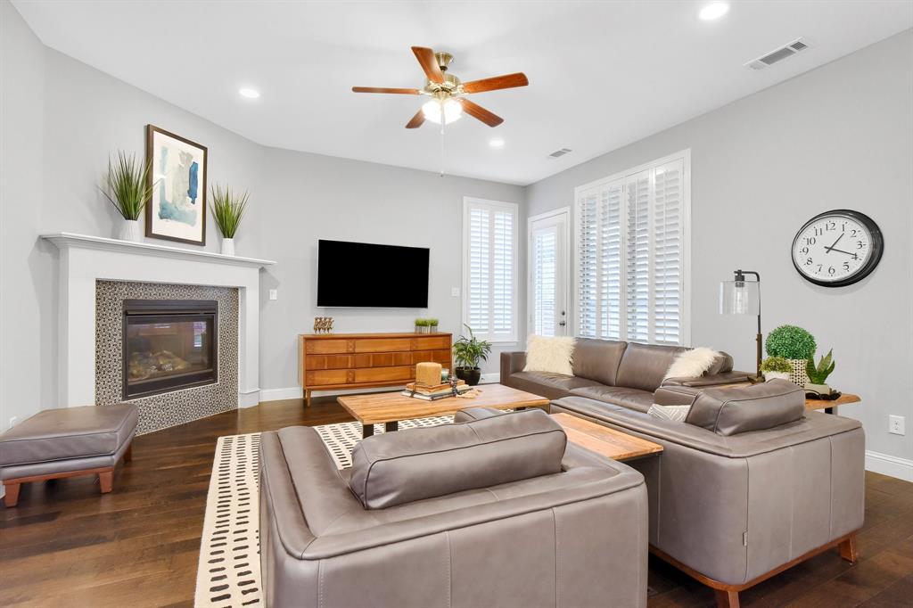 Mustang Lakes Ph One - Residential