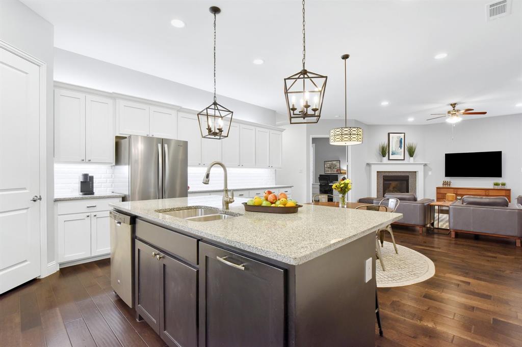 Mustang Lakes Ph One - Residential