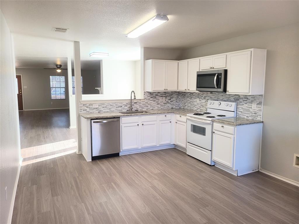 Harris Ridge - Residential Lease