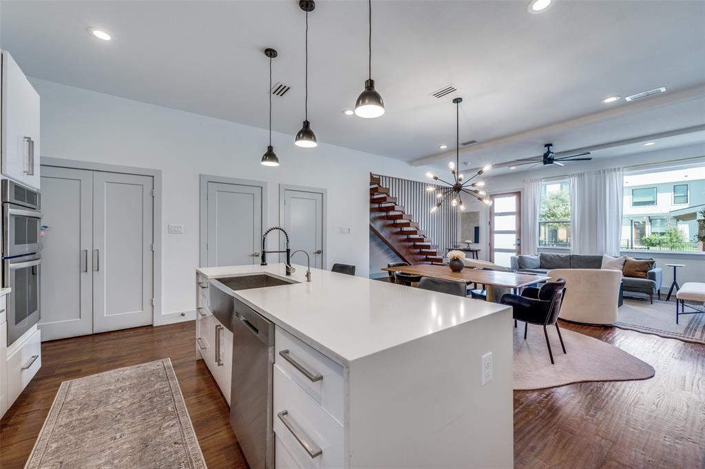 White Rock Hlnds Condos - Residential