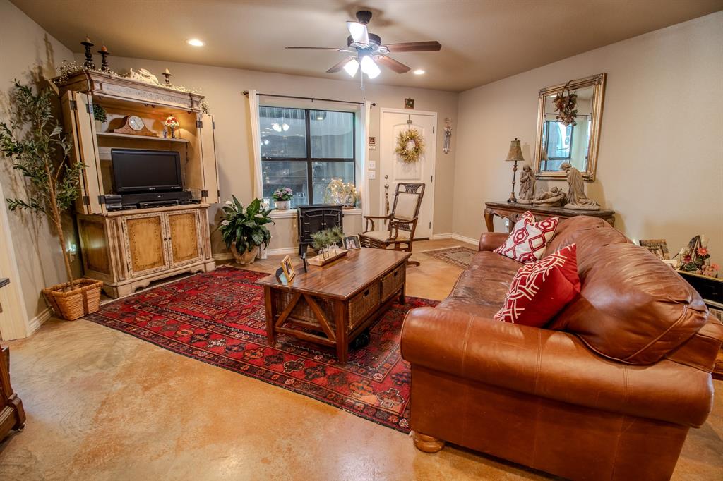 233 WM H EWING - Residential