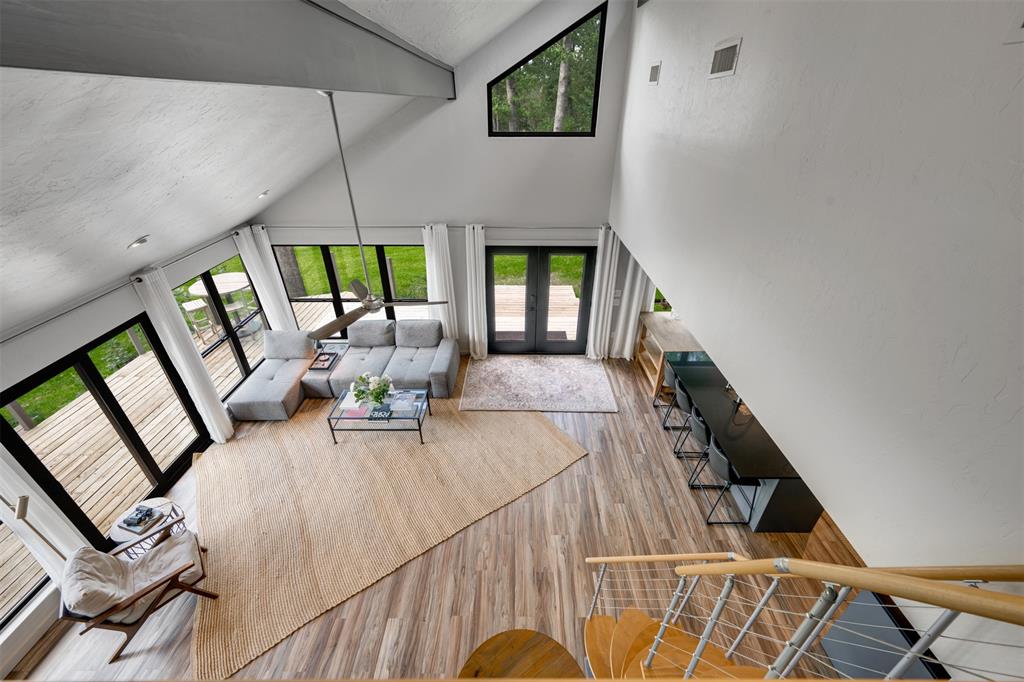 Thunderbird Point - Residential