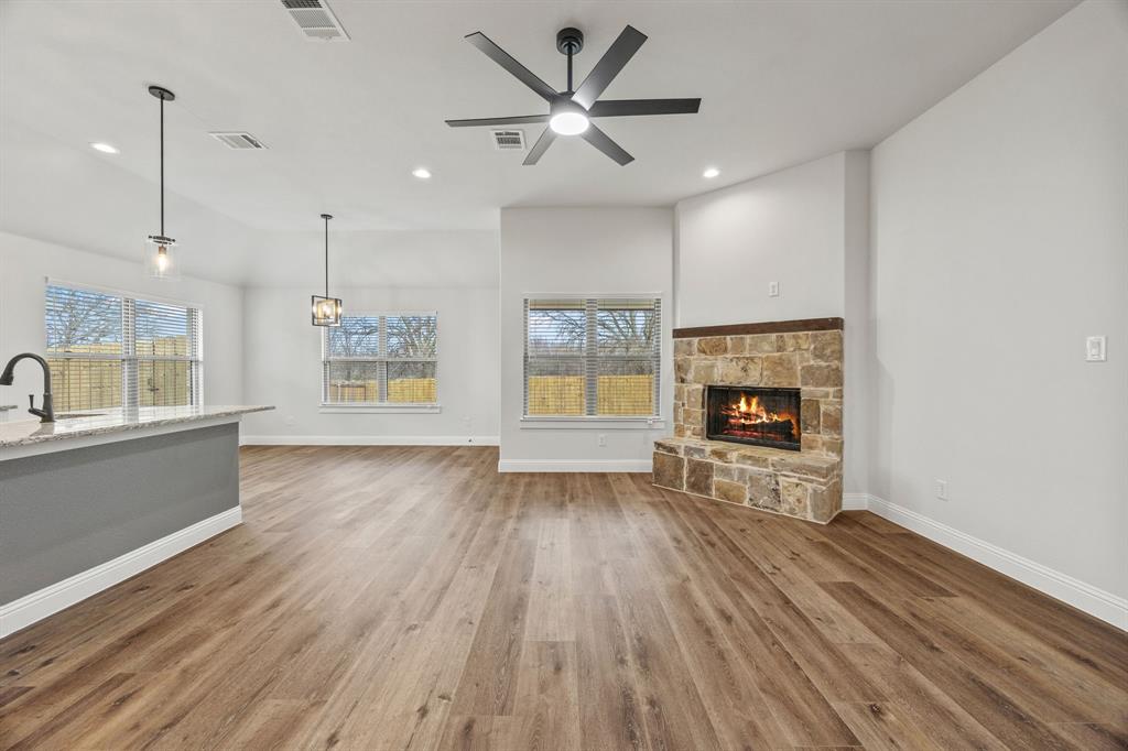 Audra Oaks - Residential