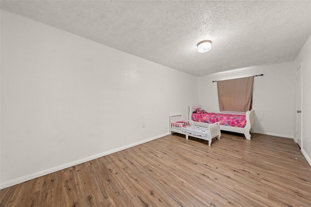 Travis Park - Residential