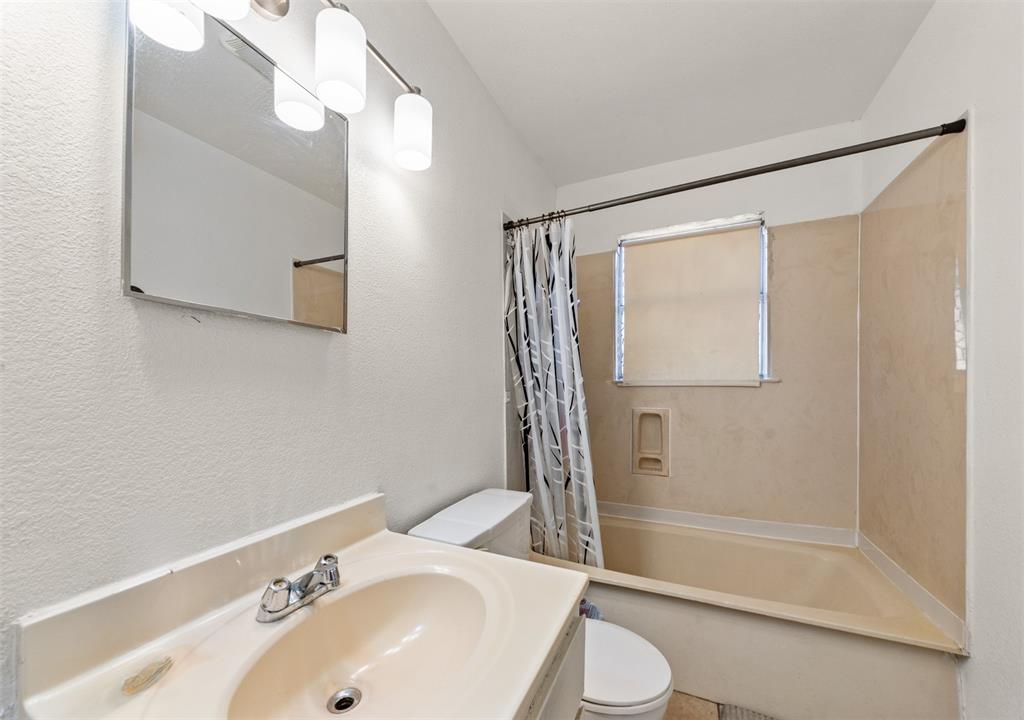 Travis Park - Residential