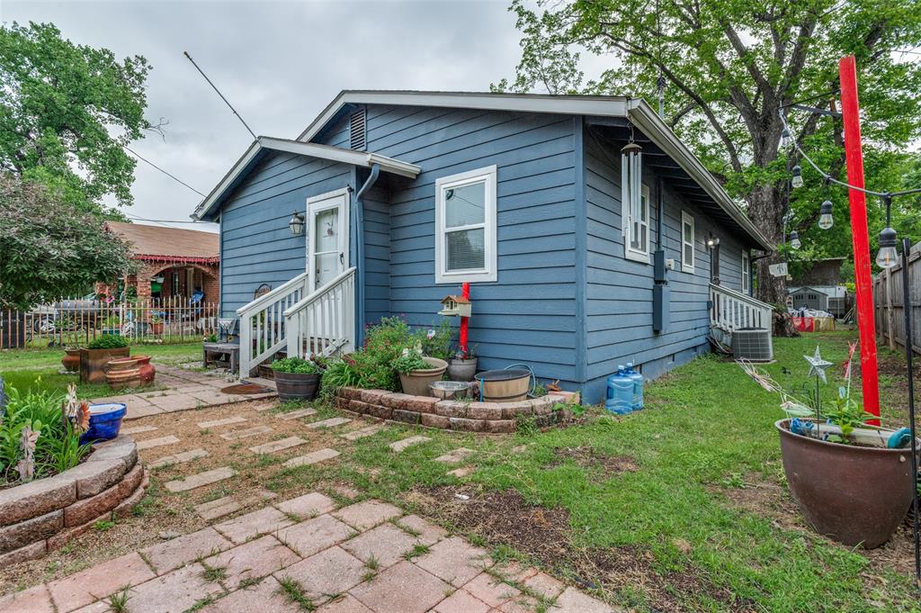 Joe A 02 Irvin - Residential