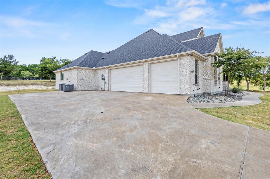 Thunder Ridge - Residential