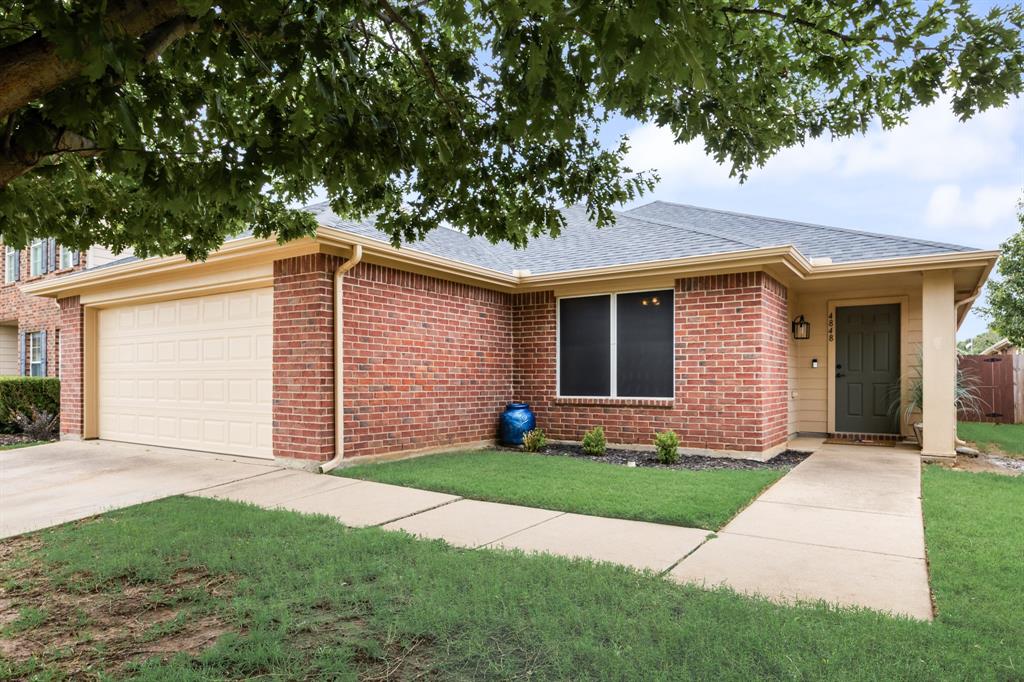 Welcome to this beautiful, one-owner home, meticulously maintained and located within the highly acclaimed Keller ISD. As you step inside, you'll immediately appreciate the open-concept floor plan that creates a seamless flow between the spacious living, dining, and kitchen areas. The private primary suite is thoughtfully tucked away in its own corner of the home and features an ensuite bath with dual sinks and a relaxing soaking tub. Step outside to enjoy the expansive 23' x 9' patio, offering the perfect space for morning coffee, outdoor dining, or entertaining guests. This home is move-in-ready!