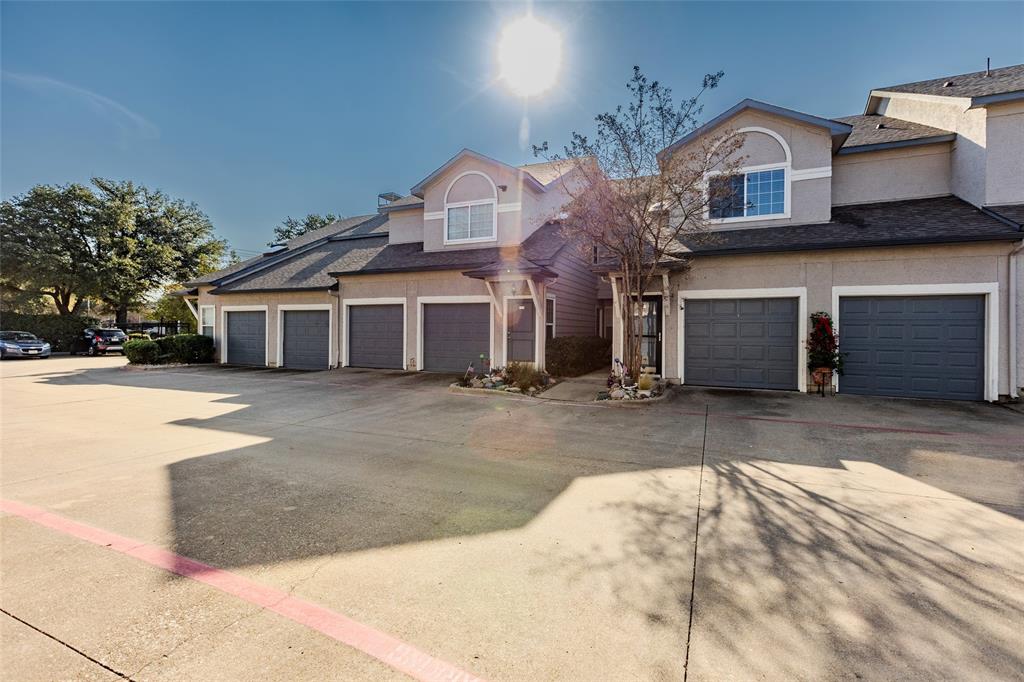 **Motivated Seller** Great Opportunity Close to Plano's Preston-Park Shopping, Fantastic Private Gated Community! Bright and Clean First-Floor Condo. Beautiful Hardwood Floors Throughout the Kitchen and Living Room! Granite Countertops, Tiled Backsplash, Stainless Steel Appliances, Plenty of Cabinet Space, and a Practical Breakfast Bar in the Kitchen. Pool View from the Covered Balcony with Slate Flooring. Cozy Living Room with a Wood-Burning Fireplace. The Primary Suite Features Attractive Crown Molding, Two Walk-In Closets, a Garden Tub, a Linen Closet, and Recently Updated Bathrooms. Attached garage! Community Pool! Close to Restaurants, Shopping, and DNT, PGBT, and Sam Rayburn Tollway. Plano ISD!
Washer, Dryer, and Refrigerator are included.