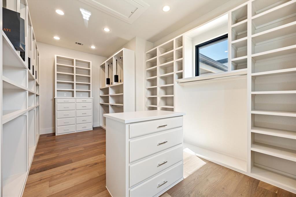 Oakleigh Add - Residential