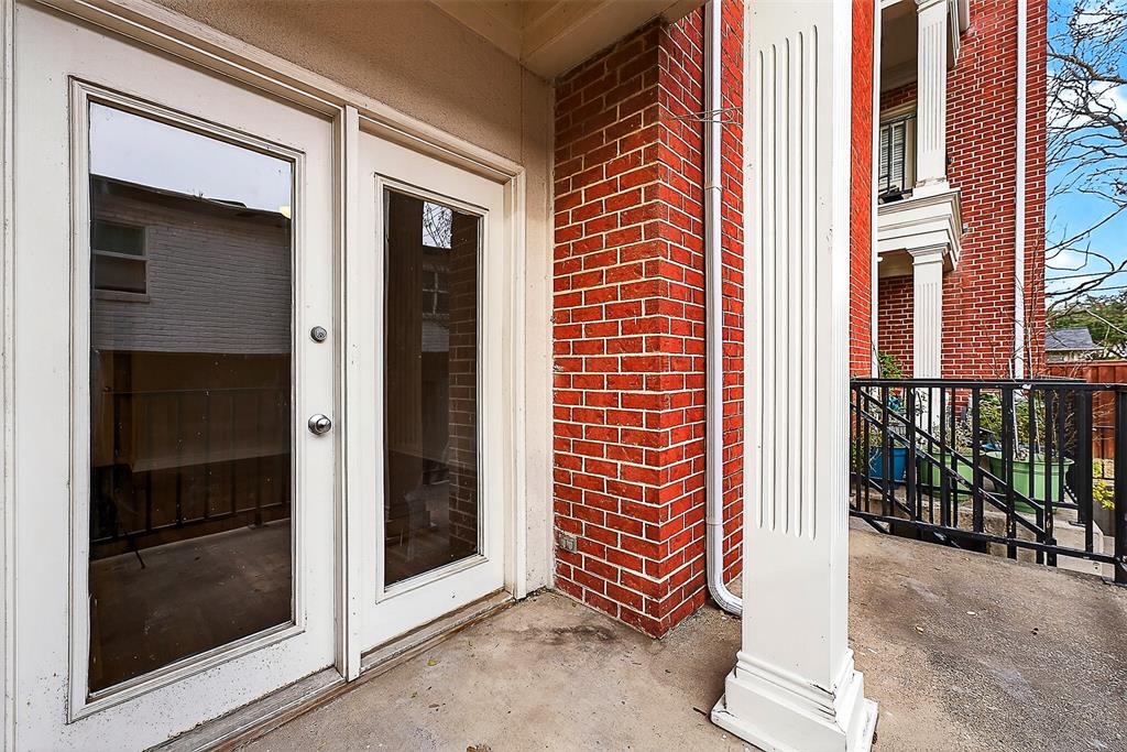 Ascot Place Condos - Residential