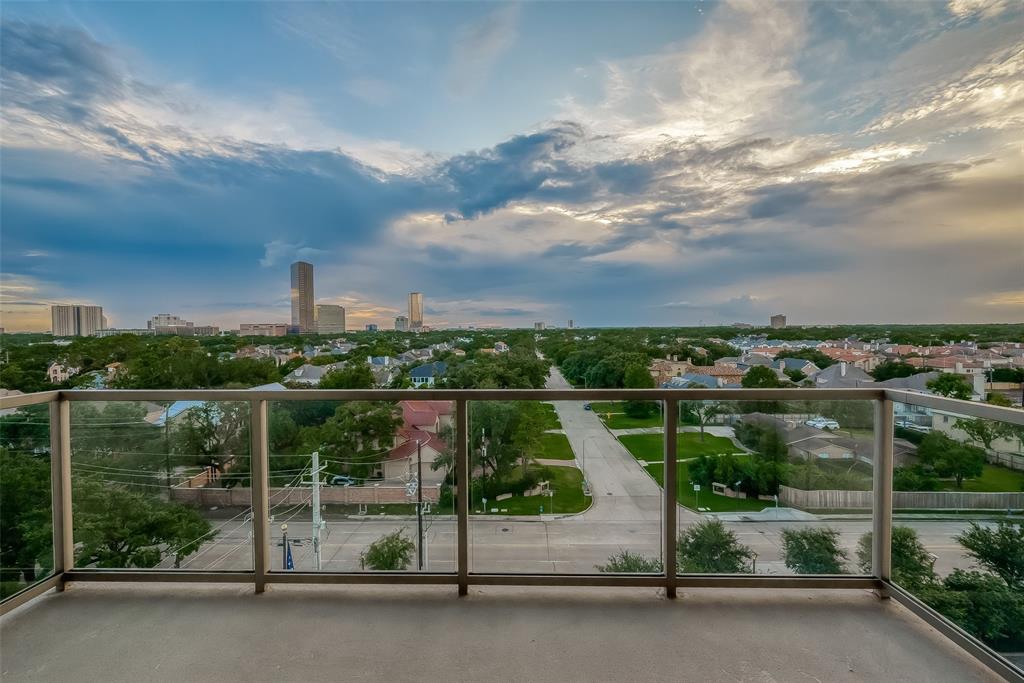 Belfiore Condos - Residential