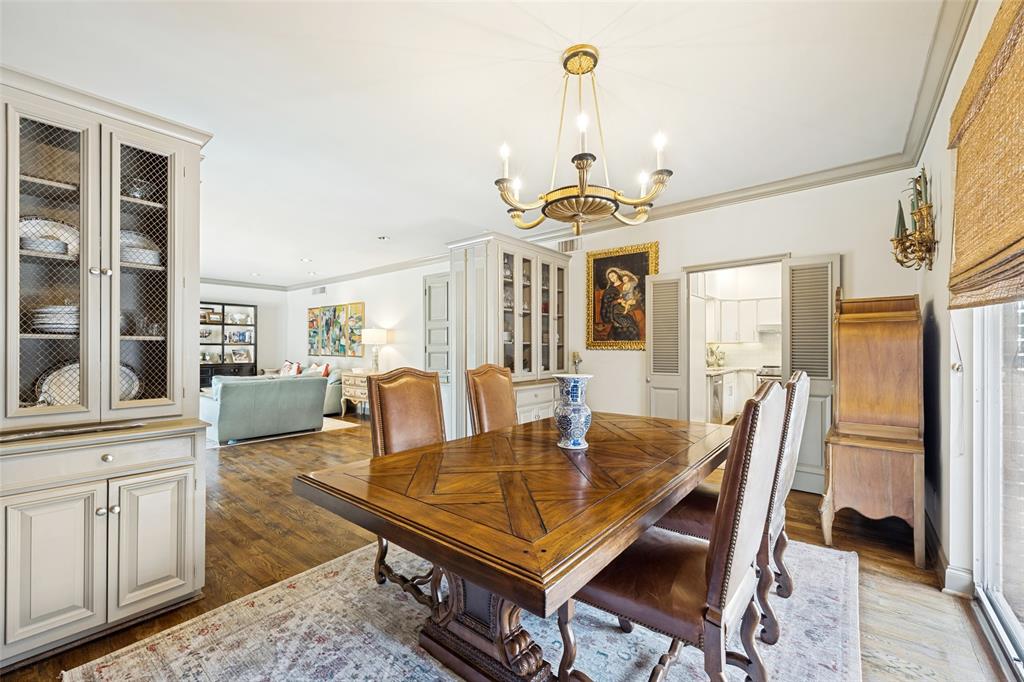 Royal Arms - Residential