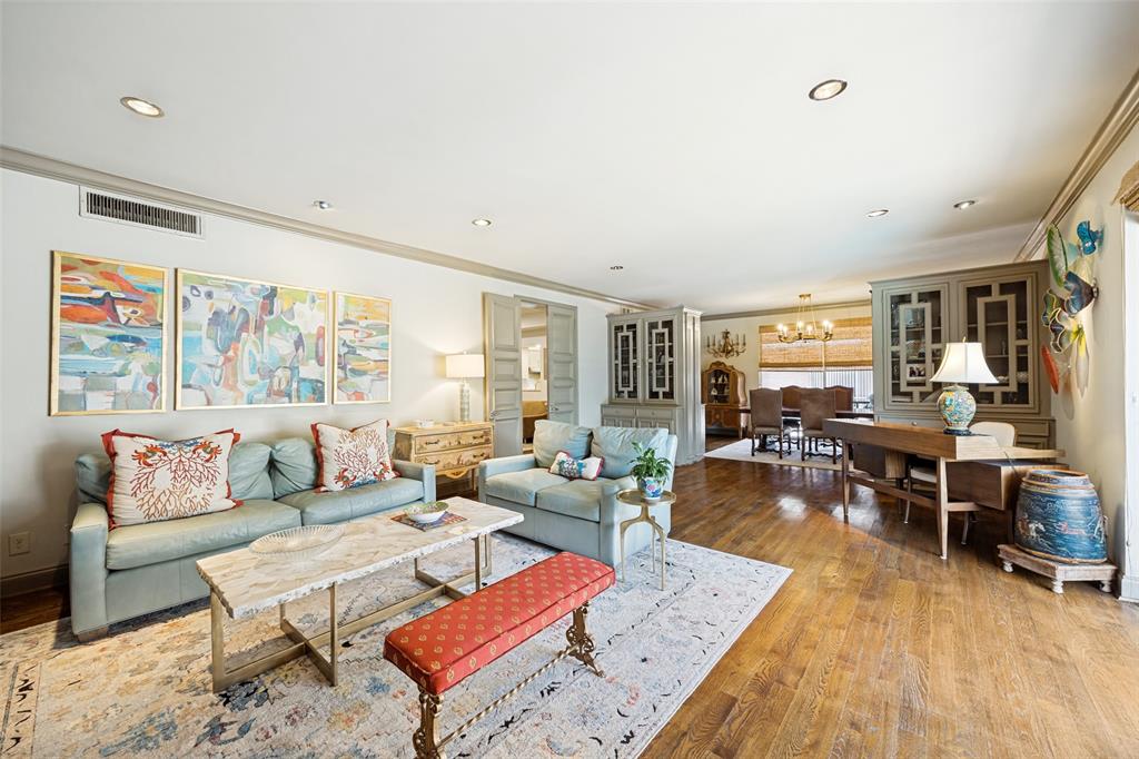 Royal Arms - Residential