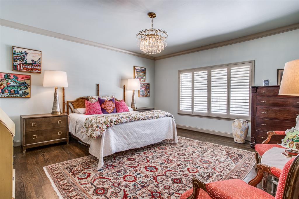 Royal Arms - Residential