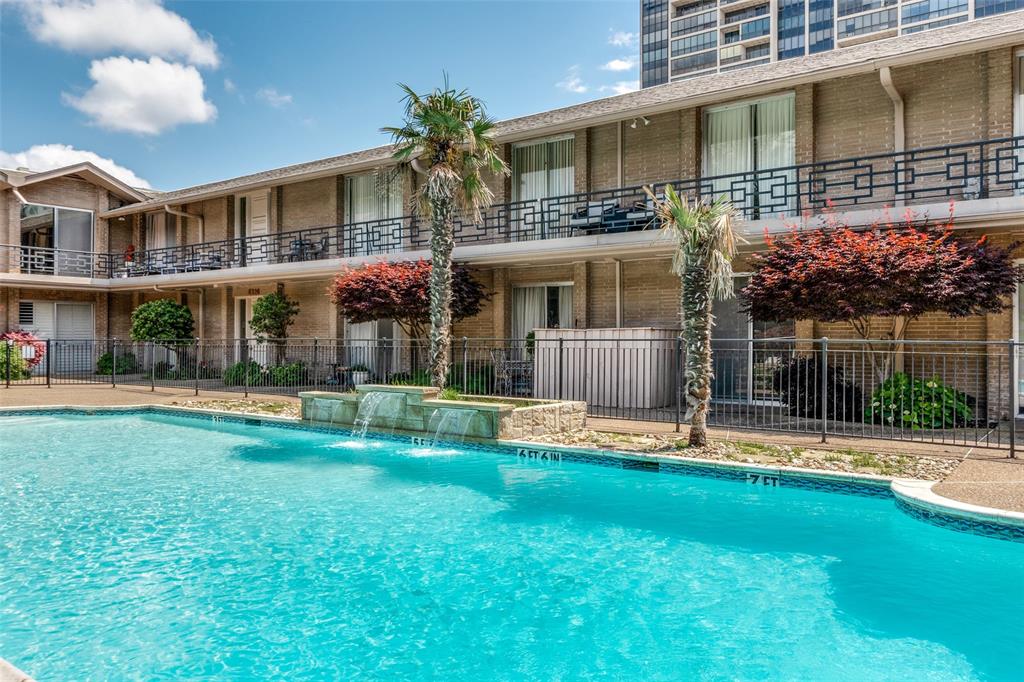 Royal Arms - Residential