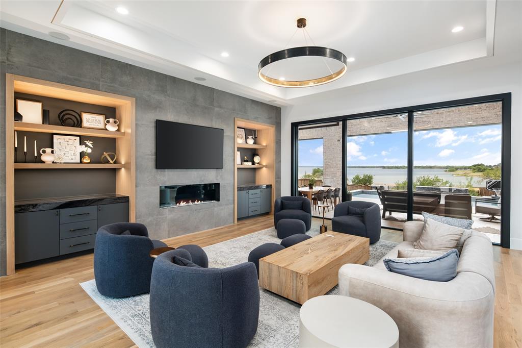 Waterford Point Ph 4 - Residential