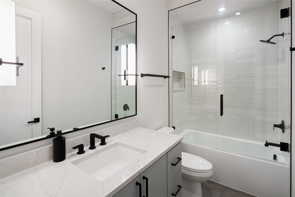 Waterford Point Ph 4 - Residential