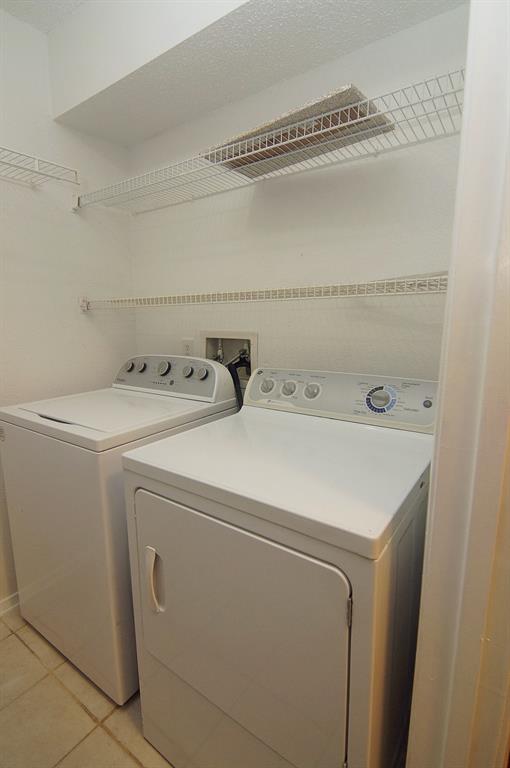 Creekbend Condo Ph 01-06 - Residential