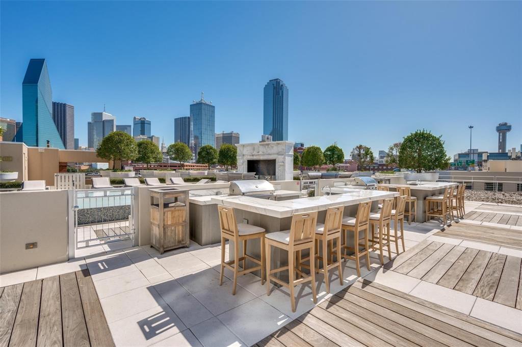 The House Condos - Residential