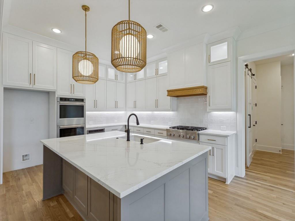 Country Club Road Estates Add - Residential
