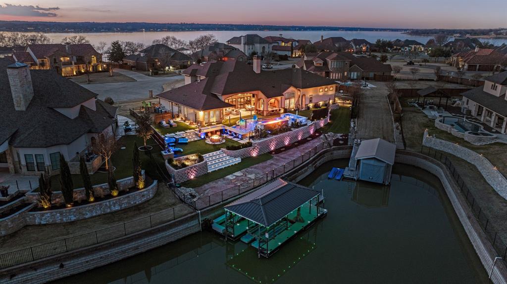Resort On Eagle Mountain Lake - Residential