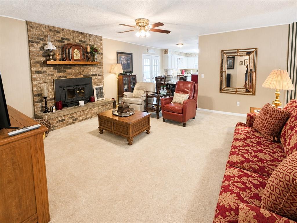 Royal Crest - Residential