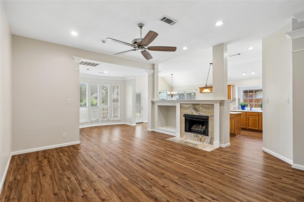Stoneglen At Fossil Creek Add - Residential