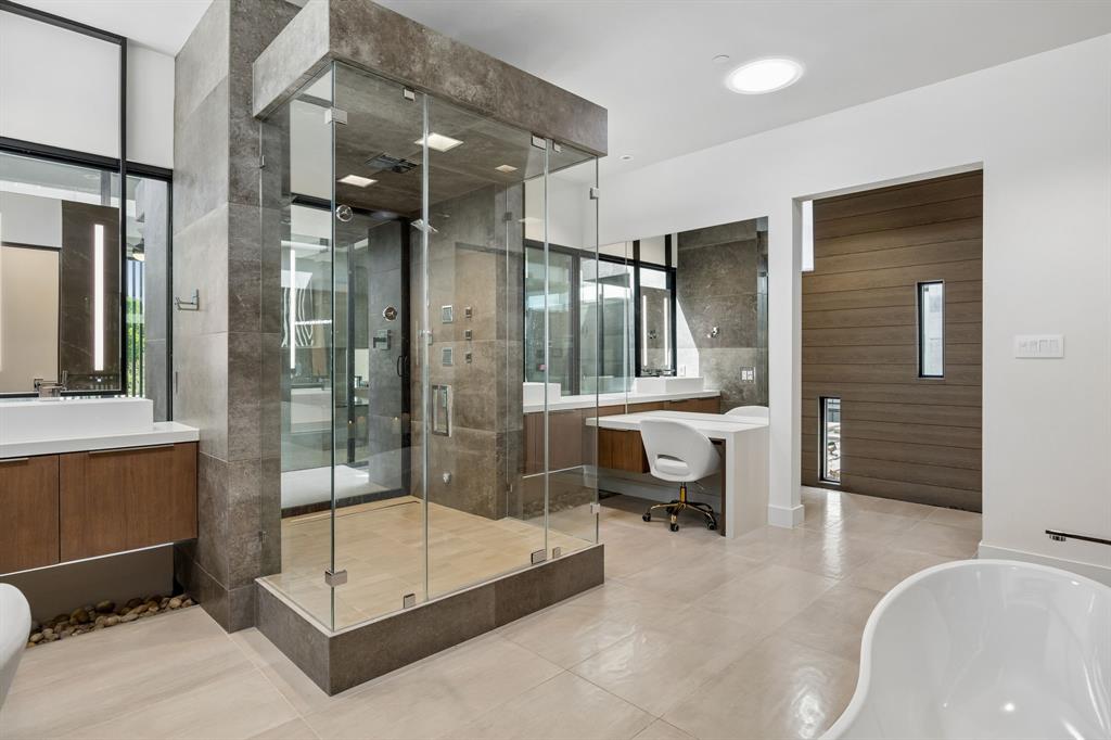 Quail Hollow - Residential